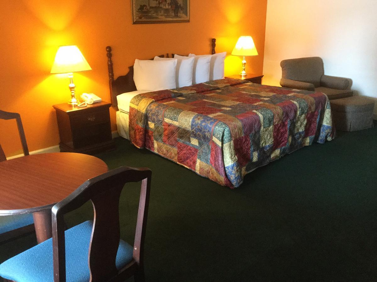 Budget Inn Lumberton Buitenkant foto