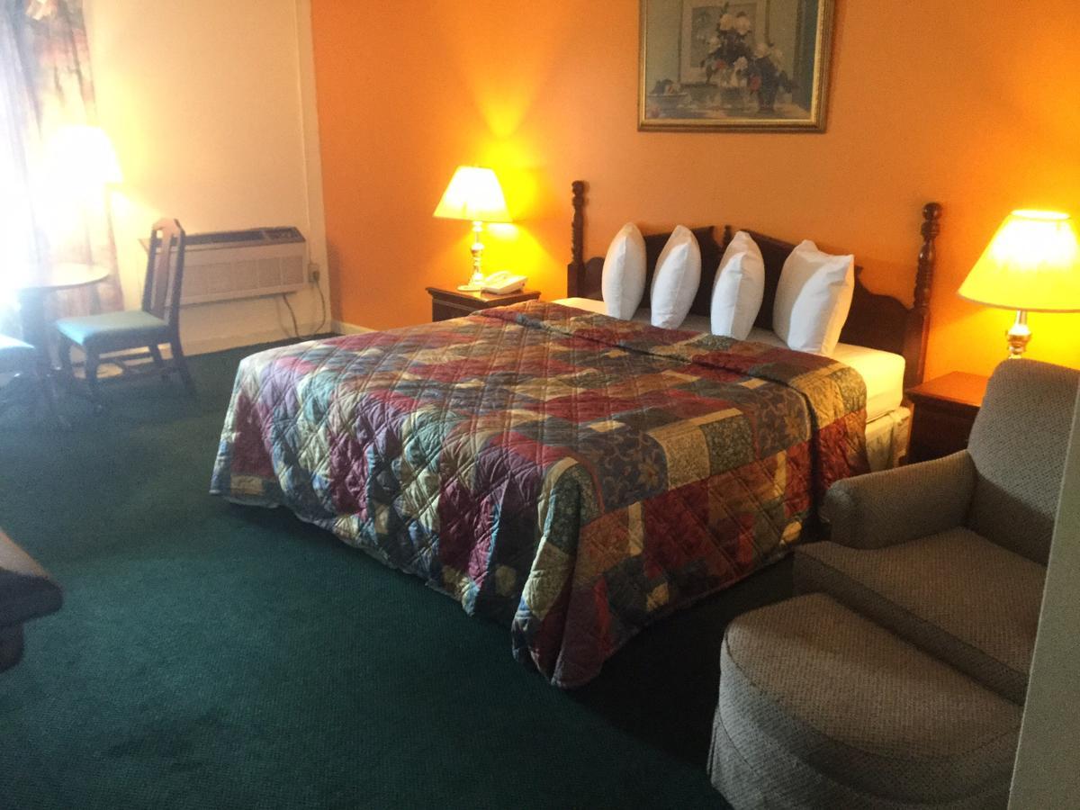 Budget Inn Lumberton Buitenkant foto